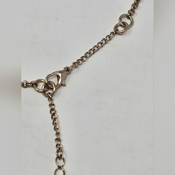BETSEY JOHNSON SHIP SHAPE TRIPLE STRAND NECKLACE RHINESTONE ANCHOR WOMEN JEWELRY - Picture 8 of 13